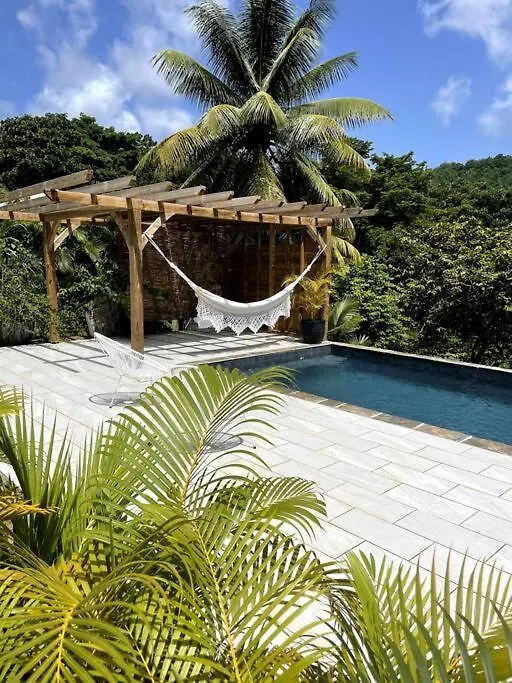 Сasa de vacaciones Résidence ZEN&CALM immense HAUT DE VILLA F4 avec piscine Sainte-Luce